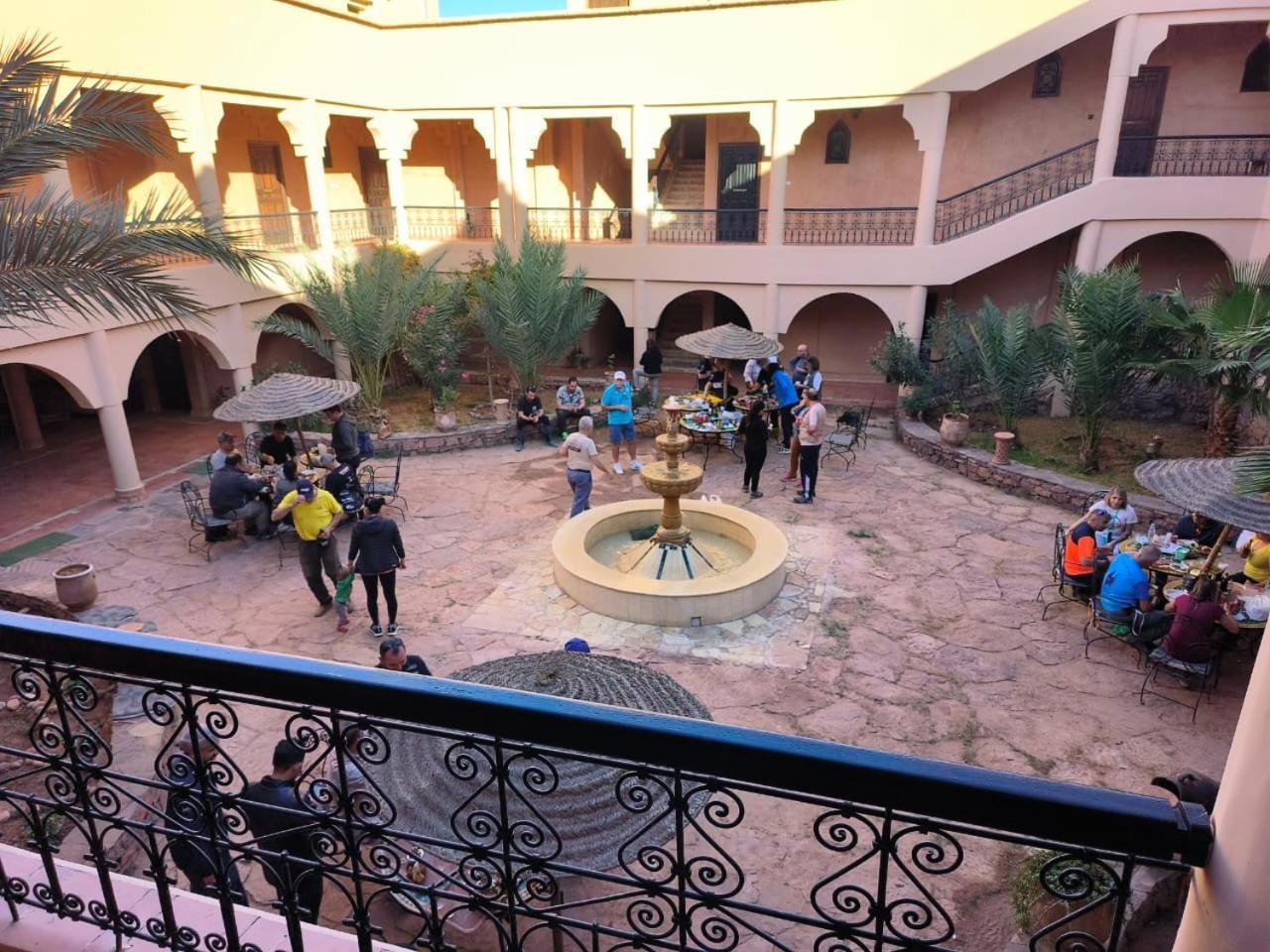 Kasbah Zitoune Tajda Exterior photo